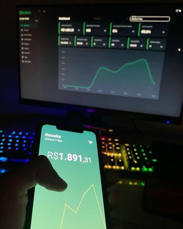 Celular mostrando a receita de R$ 1.891,31 dos últimos 7 dias